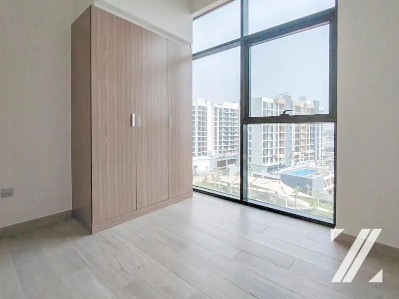 amazing-3-bedroom-with-lagoon-view-1.webp