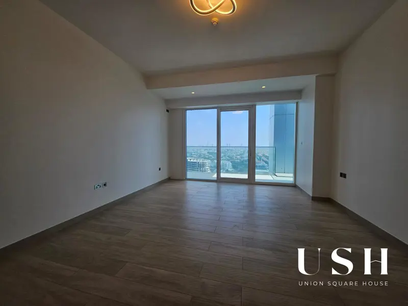 brand-new-3br-m-equipped-kitchen-high-floor-1.webp
