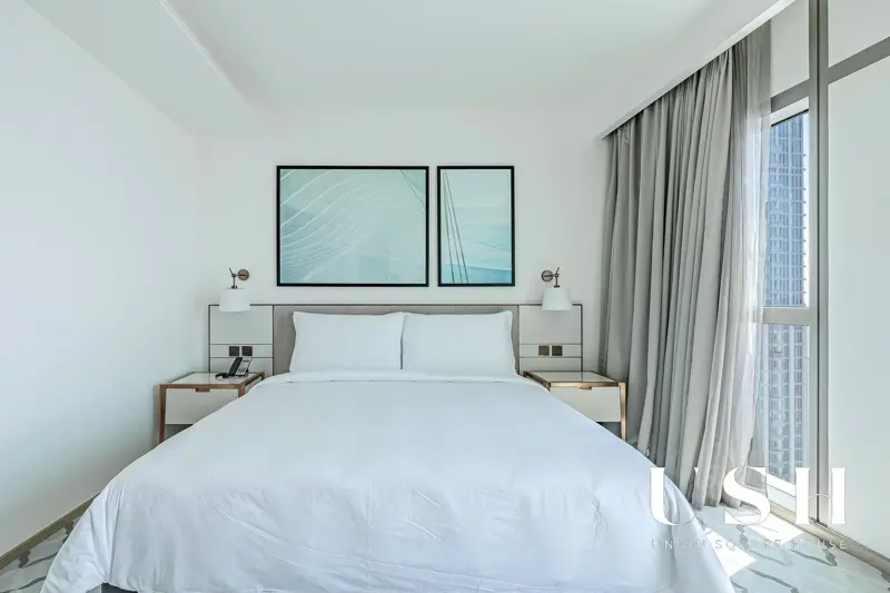 brand-new-luxury-penthouse-access-card-in-hand-1.webp