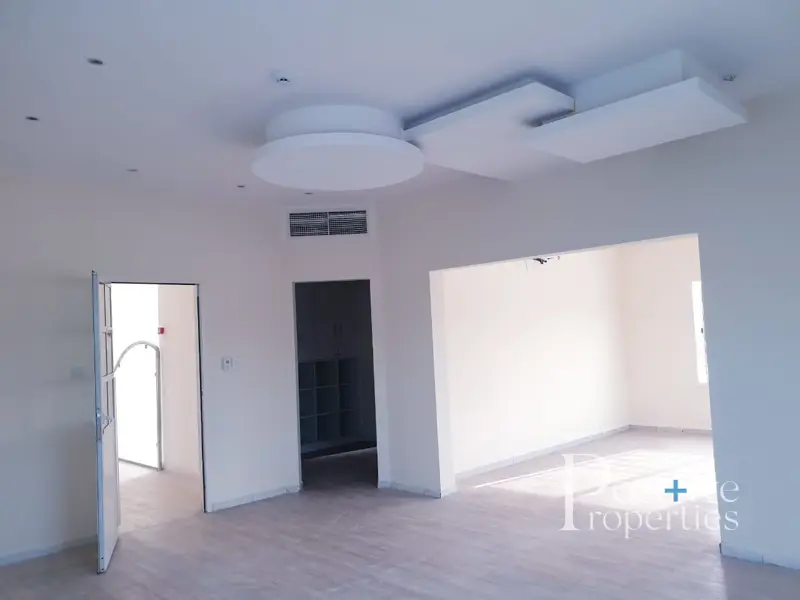 commercial-villa-8-master-bed-7-service-block.webp