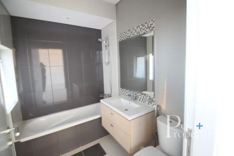 excellent-location-quite-corner-th-m1-type.webp