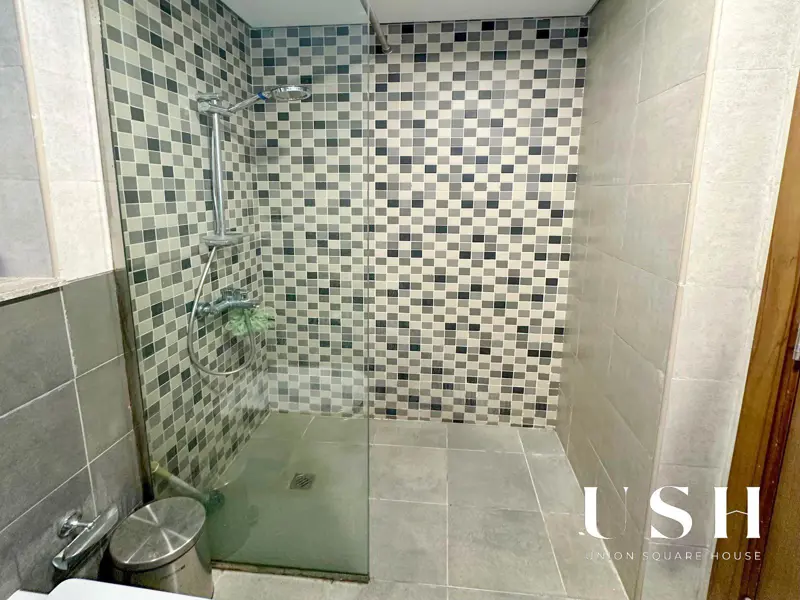 exclusive-studio-furnished-unit-short-term-rentals.webp