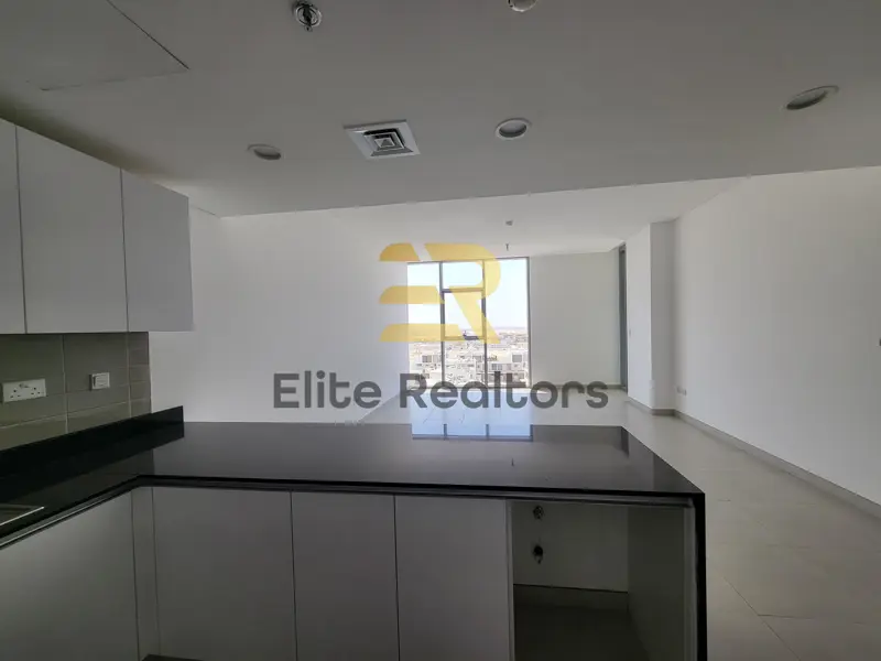 first-tenant-close-to-market-open-view-2-bed-3.webp
