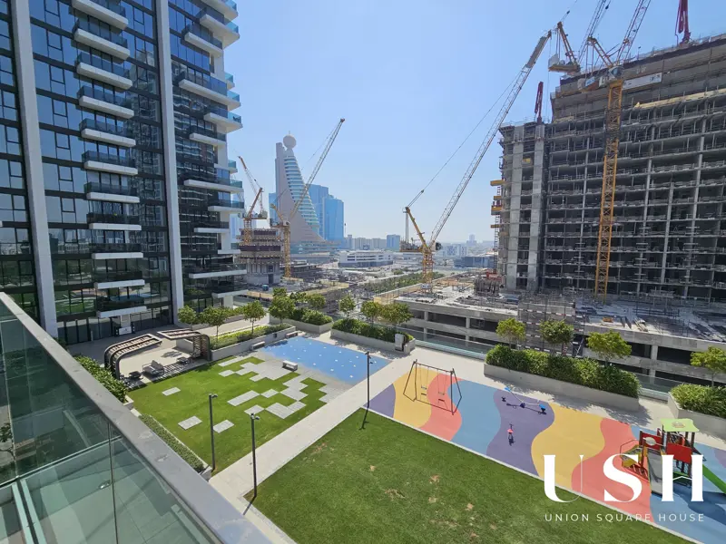 fully-furnished-community-view-close-to-metro-2.webp