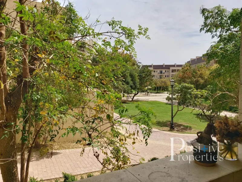 garden-view-well-maintained-bright.webp