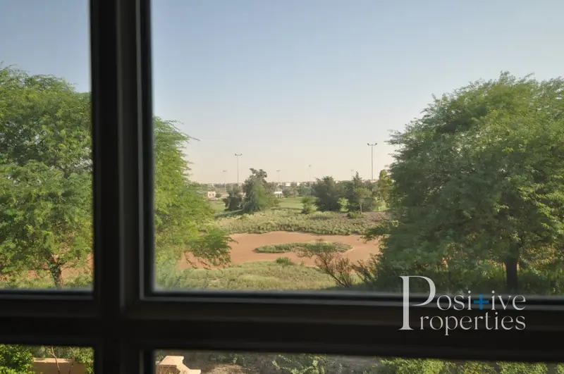 golf-views-quality-kitchen-private-pool.webp