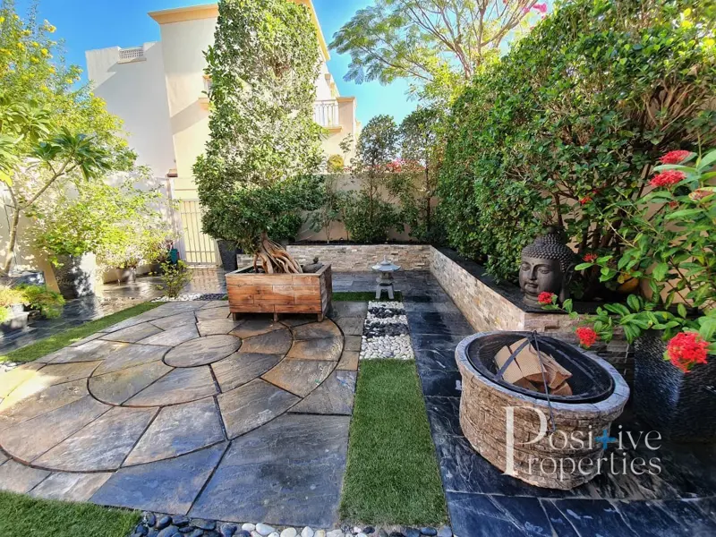 landscaped-available-now-upgraded.webp