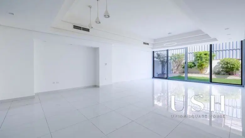 modern-townhouse-ready-to-move-in-4br.webp