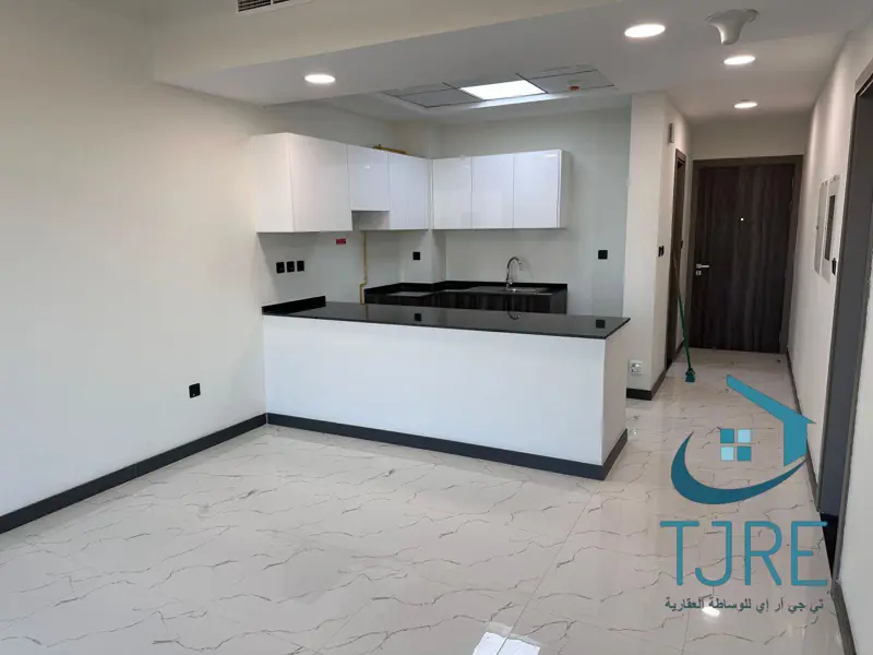 pool-view-ready-to-move-4-years-payment-plan.webp