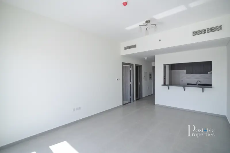 premium-qualitybrand-newsemi-closed-kitchen.webp