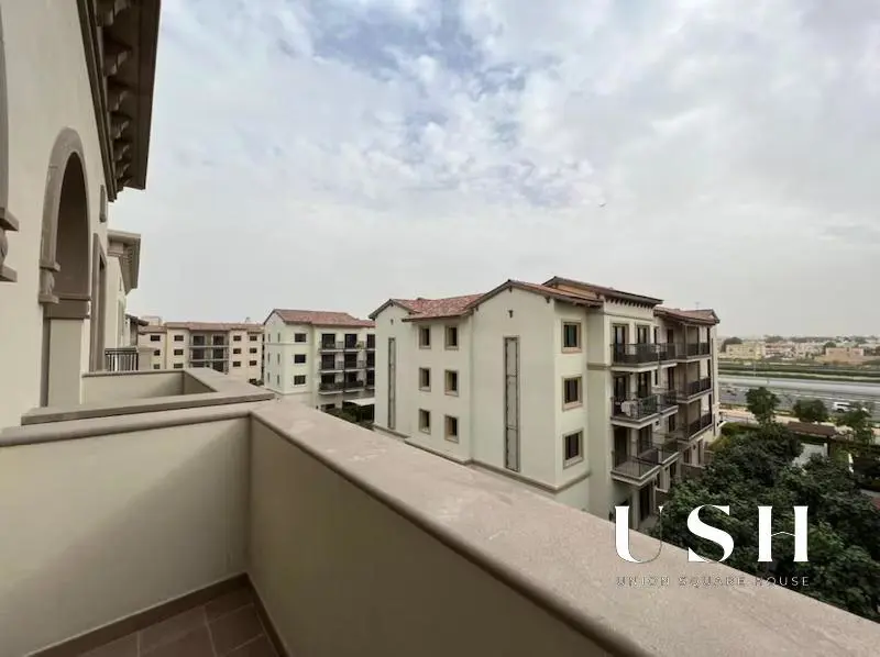 spacious-1brmaid-ideal-living-good-community.webp