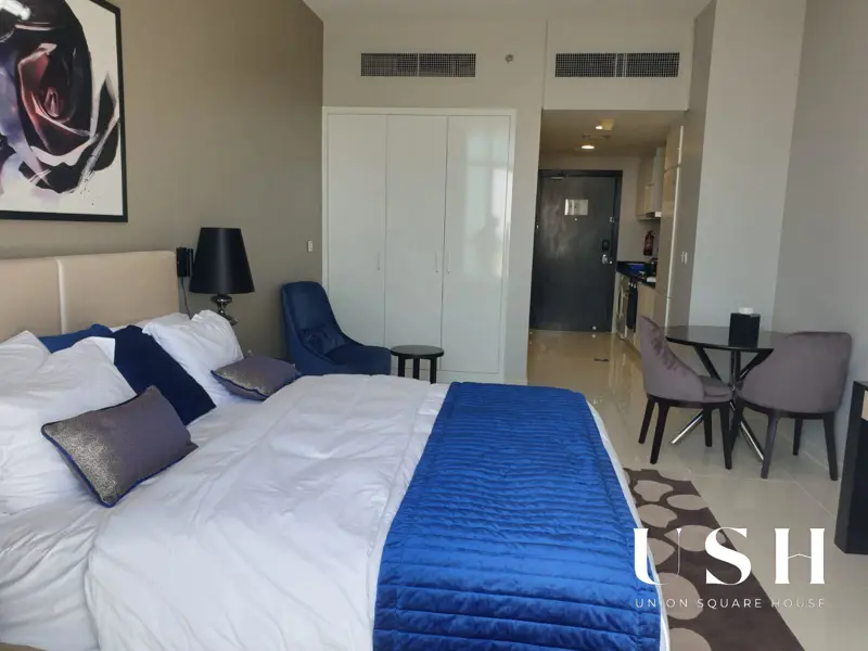 spacious-studio-fully-furnished-lagoon-view-1.webp