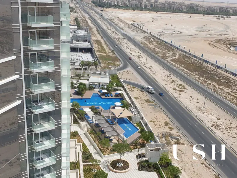 spacious-studio-fully-furnished-lagoon-view-1.webp