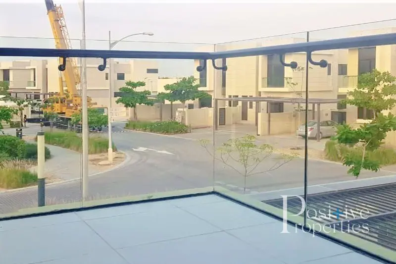 th-m1-brand-new-big-room-living-area.webp