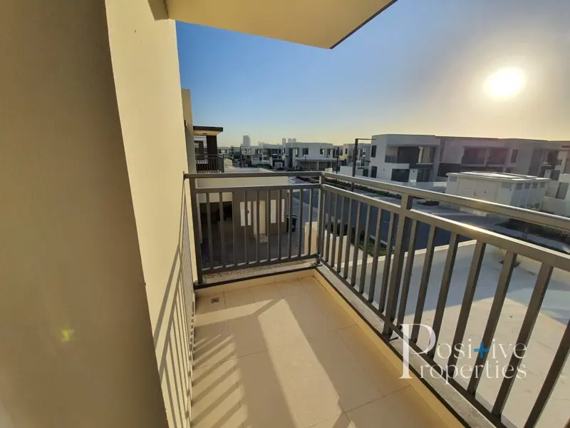 type-3-e-5-bed-ready-to-move-best-price.webp