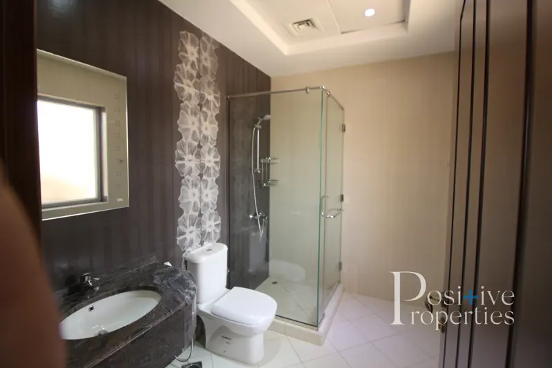 well-maintained-villa-amazing-storage-space-motivated-landlord.webp