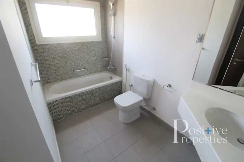 well-maintained-villa-spacious-surroundings.webp